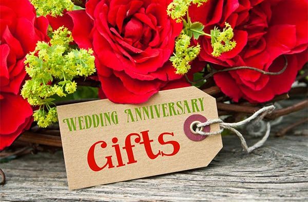 Four Special Keepsake Anniversary Gifts